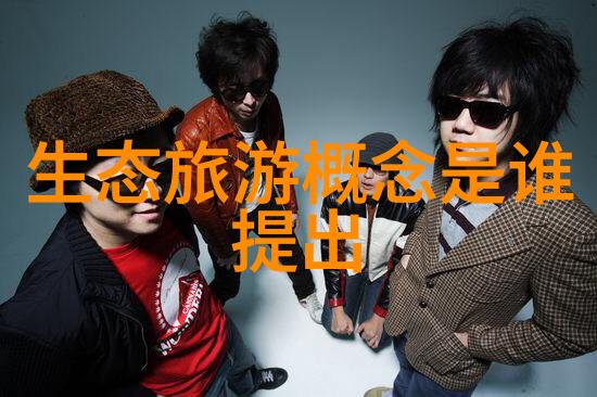 在这片被时光静好抚慰的美丽乡村里是否存在一条隐藏在翠绿丛中的小径那里的每一步都能听见远方溪流的轻语每