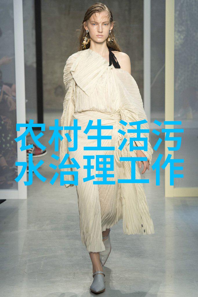 公交车上的无遮蔽日一个忘带口罩者的逆袭故事