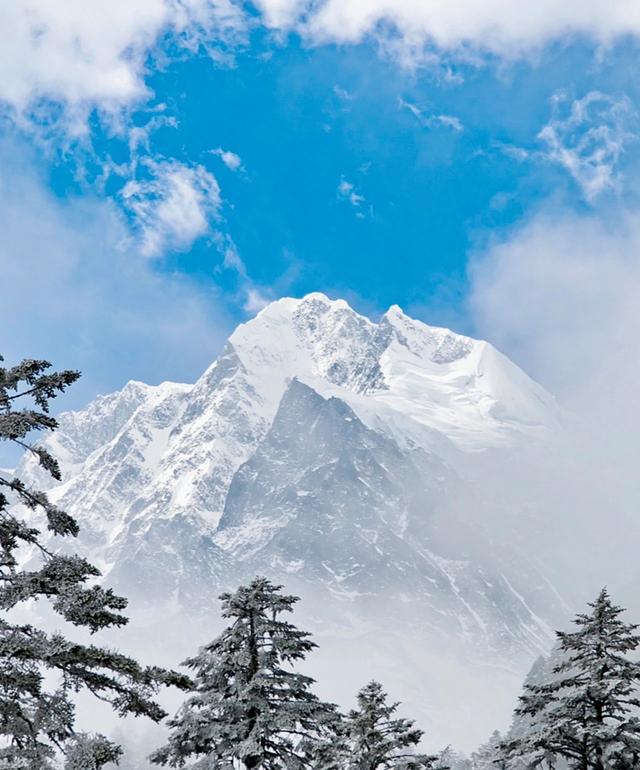 亚丁稻城在四川哪里_亚丁稻城海拔多少米高_稻城